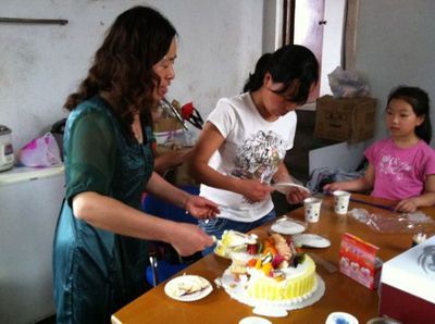 花橋中心校開展愛心走訪活動_光明網